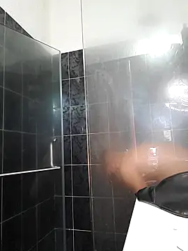 Snapshot of Rober2230 chatting on 12.24.24 Rober2230 online show from 12.24.24