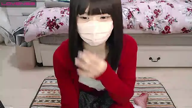 Snapshot of AMI___oO chatting on 12.24.24 AMI oO online show from 12.24.24