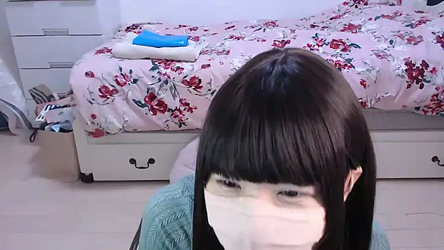 Snapshot of AMI___oO chatting on 11.01.25 AMI oO online show from 11.01.25