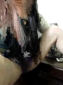 Snapshot of Hangem111 chatting on 11.23.25 Hangem111 online show from 11.23.25