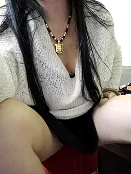 Snapshot of Hangem111 chatting on 12.02.25 Hangem111 online show from 12.02.25