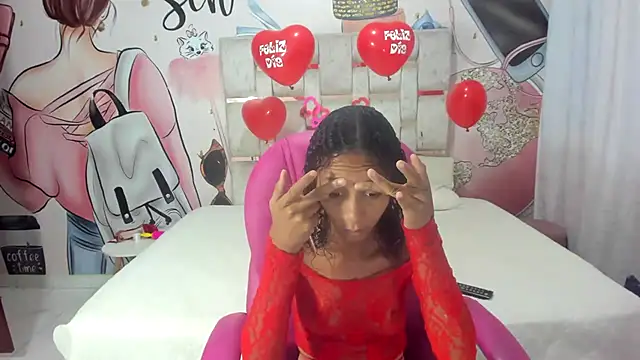 EMMA SWEETT1 online show from 02.15.25