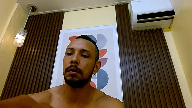 Snapshot of Thiago_Summers chatting on 03.14.25 Thiago Summers online show from 03.14.25
