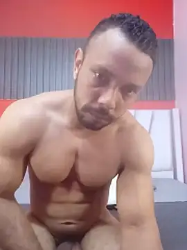 Snapshot of Thiago_Summers chatting on 06.16.26 Thiago Summers online show from 06.16.26