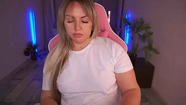 KiraCandyS online show from 01.29.25