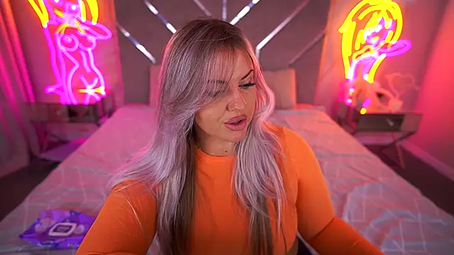 KiraCandyS online show from 09.21.25