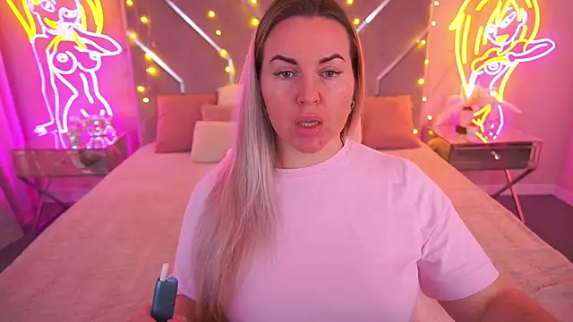KiraCandyS online show from 05.09.26