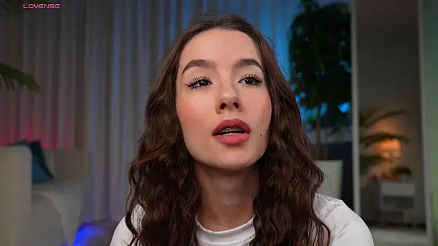 Amely Young online show from 08.02.26