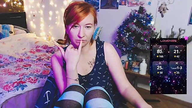 Snapshot of licentia__poetica chatting on 01.04.25 licentia  poetica online show from 01.04.25