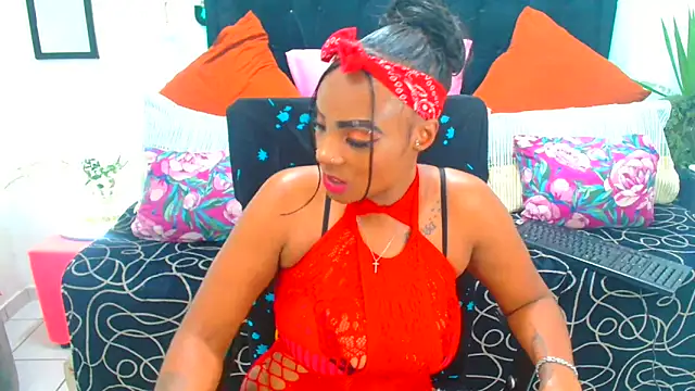 SAVAGExBOO online show from 12.14.25