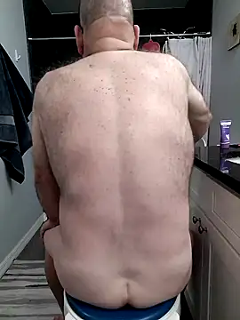 Snapshot of lou63ponce chatting on 01.25.25 lou63ponce online show from 01.25.25