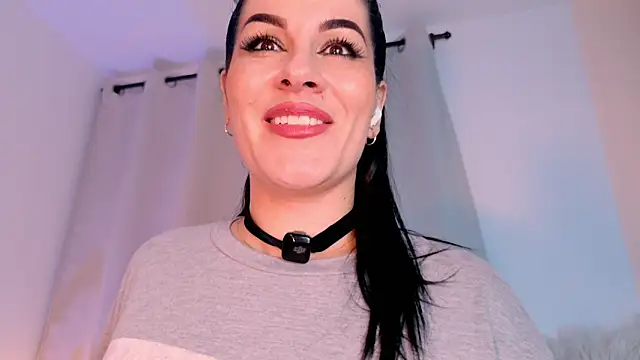 Pamela Rosal online show from 06.11.26