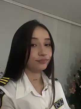 Snapshot of Angeeel_ chatting on 01.11.25 Angeeel online show from 01.11.25