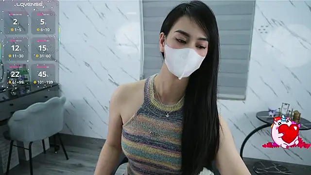 Snapshot of -----Sue----- chatting on 10.05.25 -----Sue----- online show from 10.05.25