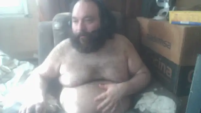 Snapshot of hairyhulk chatting on 02.12.25 hairyhulk online show from 02.12.25