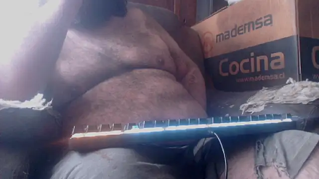 Snapshot of hairyhulk chatting on 10.24.25 hairyhulk online show from 10.24.25
