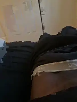 Snapshot of Big-dick_1 chatting on 12.21.24 Big-dick 1 online show from 12.21.24