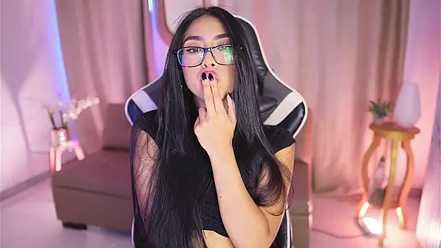 Sara albrecht online show from 01.13.25