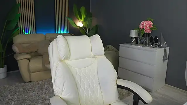 SweetBlondy35 online show from 02.17.26