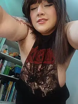 ItsNaiixa online show from 06.06.26