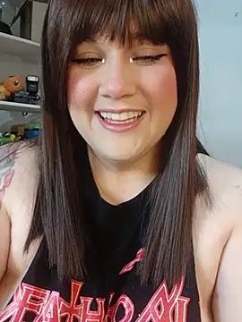 ItsNaiixa online show from 06.13.26