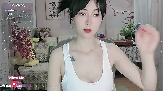 Lisa-s online show from 10.06.25