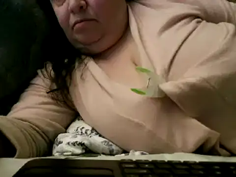 Snapshot of WHITEDAROSE chatting on 02.10.25 WHITEDAROSE online show from 02.10.25