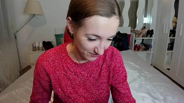 KateRedgar online show from 02.06.25