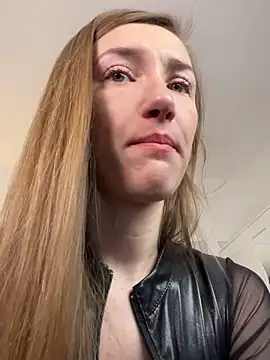 KateRedgar online show from 02.20.25