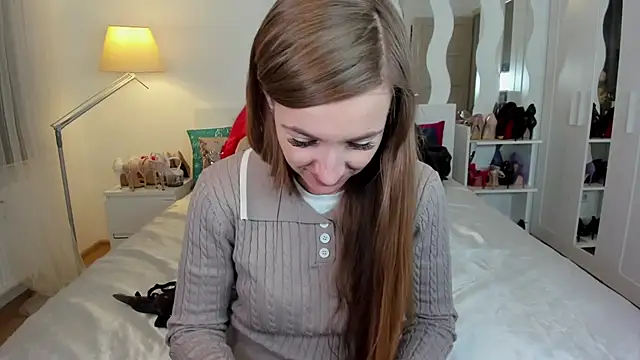 KateRedgar online show from 03.12.25