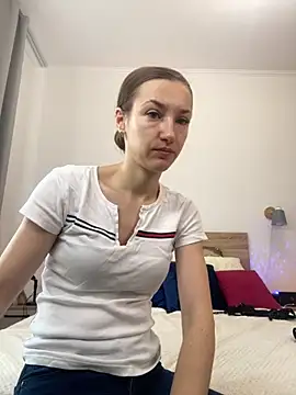 KateRedgar online show from 10.12.25