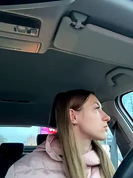 KateRedgar online show from 11.13.25