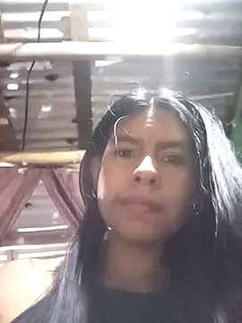 Snapshot of Alanagracia chatting on 11.20.25 Alanagracia online show from 11.20.25