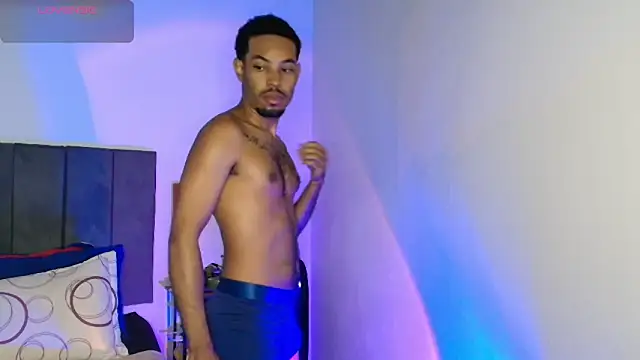 Snapshot of colinbrown chatting on 11.15.25 colinbrown online show from 11.15.25