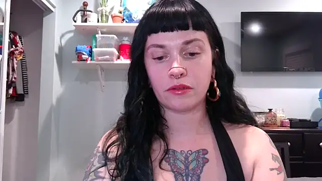 Snapshot of Marcelinegoddess chatting on 01.16.25 Marcelinegoddess online show from 01.16.25