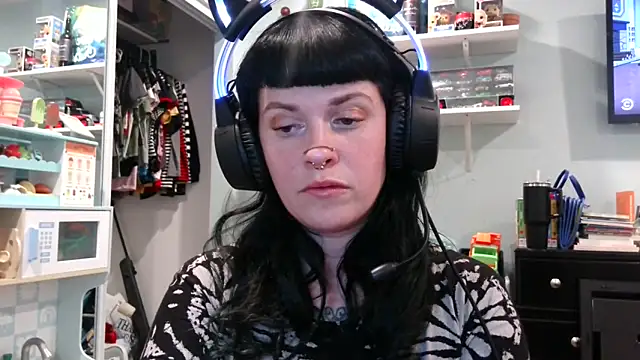 Snapshot of Marcelinegoddess chatting on 02.03.25 Marcelinegoddess online show from 02.03.25