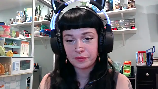 Snapshot of Marcelinegoddess chatting on 02.18.25 Marcelinegoddess online show from 02.18.25