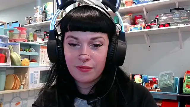 Snapshot of Marcelinegoddess chatting on 02.19.25 Marcelinegoddess online show from 02.19.25