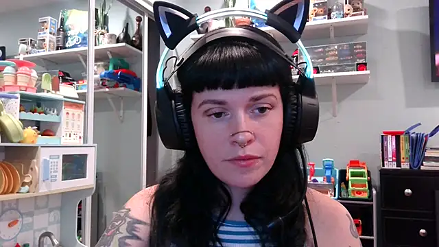 Snapshot of Marcelinegoddess chatting on 03.03.25 Marcelinegoddess online show from 03.03.25