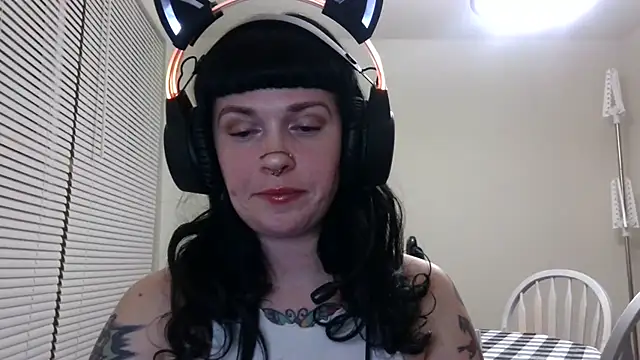 Snapshot of Marcelinegoddess chatting on 03.09.25 Marcelinegoddess online show from 03.09.25