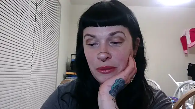 Snapshot of Marcelinegoddess chatting on 03.14.25 Marcelinegoddess online show from 03.14.25