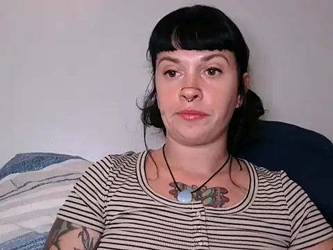 Snapshot of Marcelinegoddess chatting on 10.24.25 Marcelinegoddess online show from 10.24.25