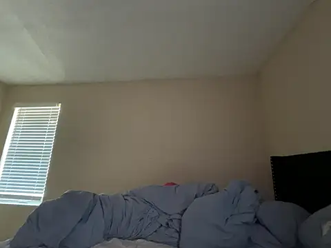 Badgirlbrittt online show from 02.28.25