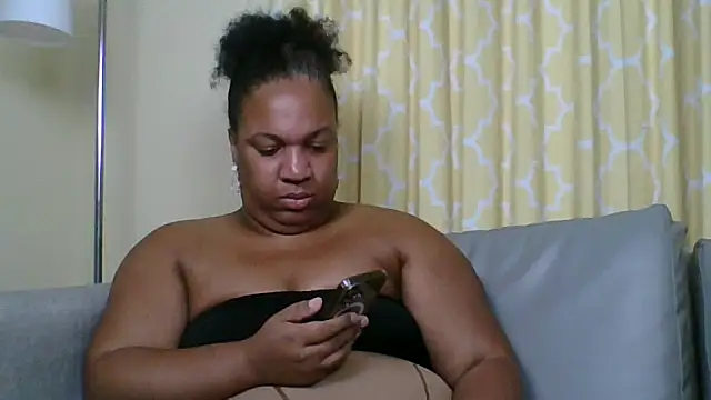 Badgirlbrittt online show from 10.08.25