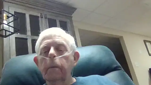 Snapshot of bootlegmanz chatting on 06.03.26 bootlegmanz online show from 06.03.26