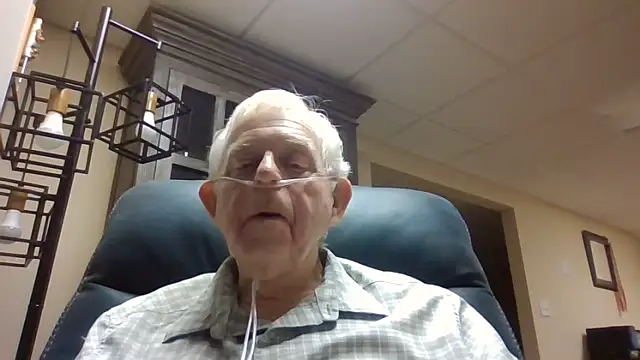 Snapshot of bootlegmanz chatting on 06.10.26 bootlegmanz online show from 06.10.26