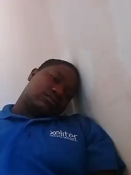 Algenis1232 online show from 11.08.25