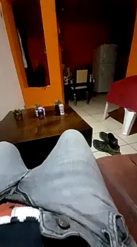 miicheele32 online show from 01.22.25