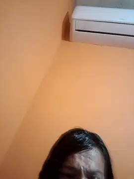 miicheele32 online show from 02.09.25