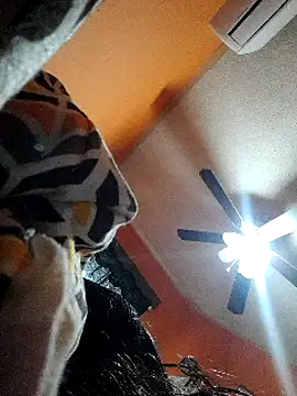 miicheele32 online show from 02.23.25